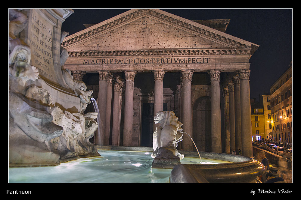 Pantheon bei Nacht